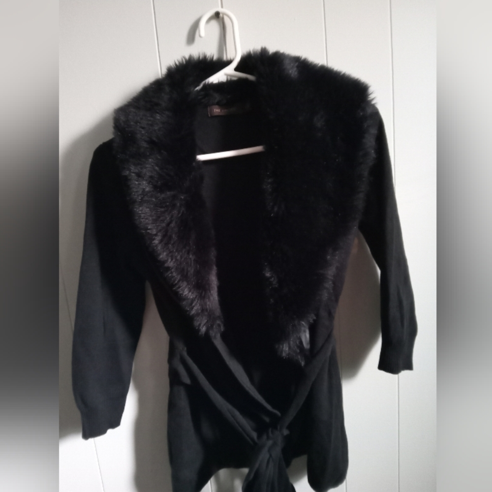 ✨The limited faux fur trim cardigan wrap sweater, size S, black 🖤